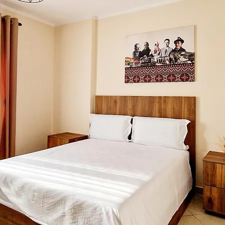 Jusra's , City Center 公寓 Shkodër