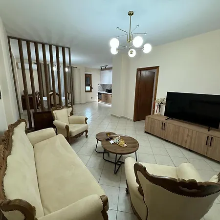 Jusra's , City Center * Shkodër