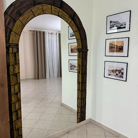 Jusra's , City Center Apartment