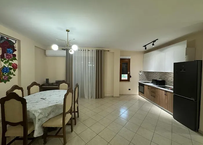 Jusra's , City Center *